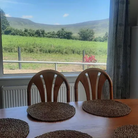בית נופש Kilbrien Mountain View דנגרבן